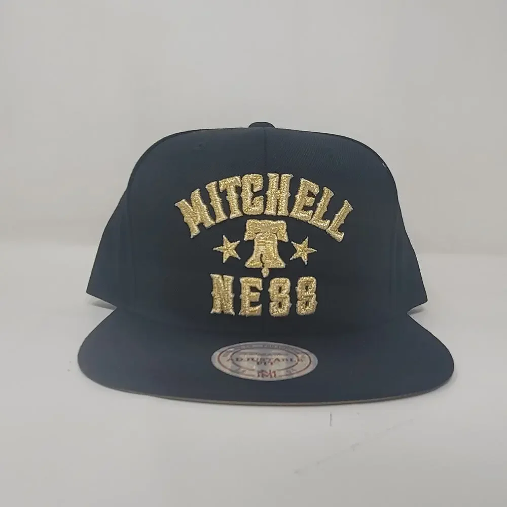 🆕 Mitchell & Ness Logo Gold Snapback Hat Black